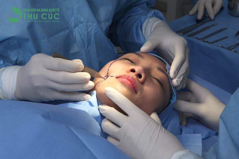 Các phẫu thuật thẩm mỹ tại Thu Cúc Sài Gòn tuân thủ nghiêm ngặt quy trình an toàn của Sở y tế giúp  an toàn cho khách hàng và mang lại hiệu quả thẩm mỹ cao