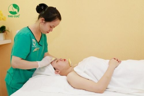 trị mụn