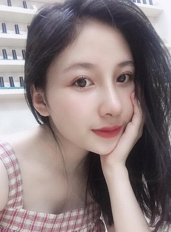 Dáng mũi Sline rất phù hợp với đặc trưng gương mặt của người Việt