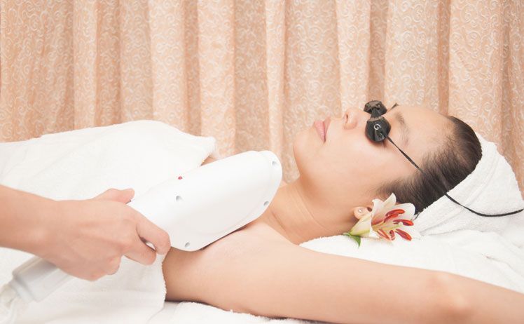 Cách tẩy lông nách tại nhà bằng thiên nhiên
