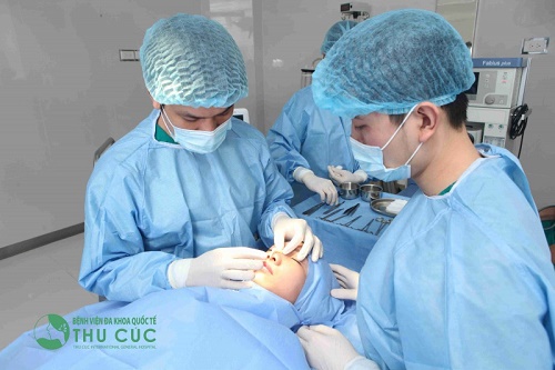 Bí kíp sở hữu chiếc mũi “Tây” của cô nàng thời thượng