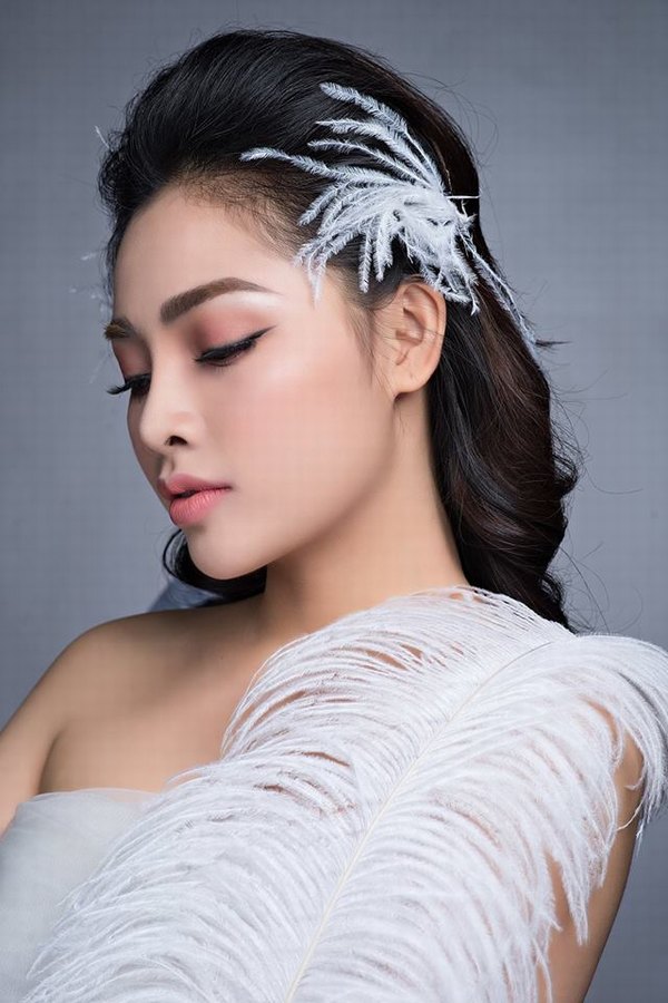 Dáng mũi Sline cong mềm mại giúp gương mặt chị em đẹp thanh thoát và nổi bật hơn