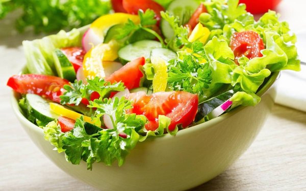 Chế độ ăn uống quyết định rất lớn đến kết quả tạo hình môi trái tim