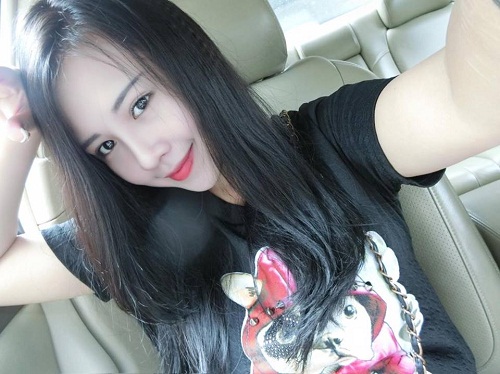 co-chu-hang-nail-so-huu-khuon-mat-xinh-xan-nhin-la-yeu7