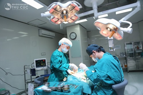 Với đội ngũ bác sĩ giỏi, dịch vụ nâng mũi tại Thu Cúc luôn mang lại sự hài lòng tối đa cho mọi khách hàng