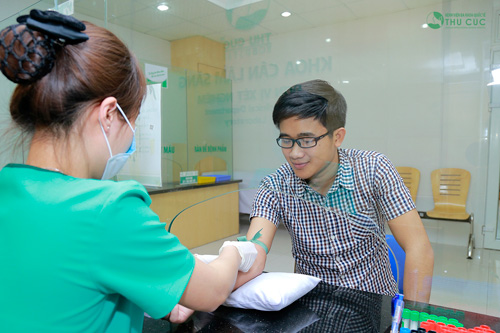 Kiểm tra sức khỏe là bước không thể thiếu trước khi phẫu thuật trị hôi nách