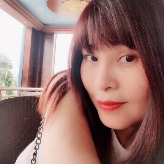 Chuyên viên make up Hồng Sang khoe dáng mũi sau 7 năm thẩm mỹ