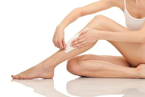 90 bạn gái mắc sai lầm này khi triệt lông chân tại nhà