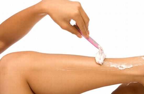 Các phương pháp triệt lông truyền thống kể trên không những không hiệu quả mà còn dễ làm da bị tổn thương, xước xát và chảy máu.