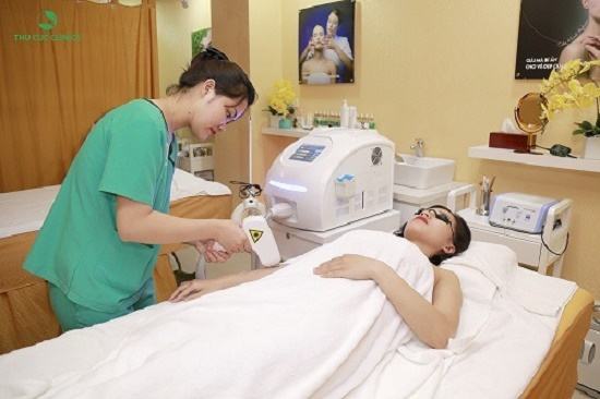 Các chuyên gia đã nghiên cứu và cho ra đời phương pháp triệt lông Laser Diode.