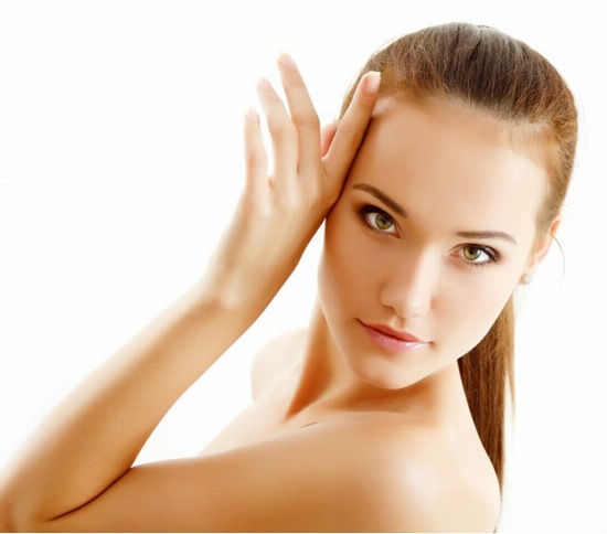 Cách tẩy lông mặt để lấy lại làn da mịn màng trắng sáng.