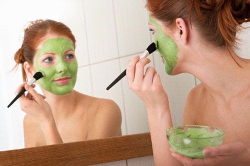 Trị nám da bằng lá trầu không được tiến hành đơn giản, có thể áp dụng tại nhà