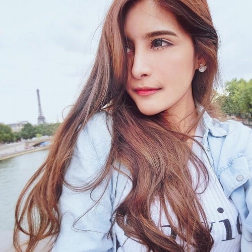 Trong khi đó thêu lông mày lại giúp phái đẹp trở nên sắc sảo đầy quyến rũ.