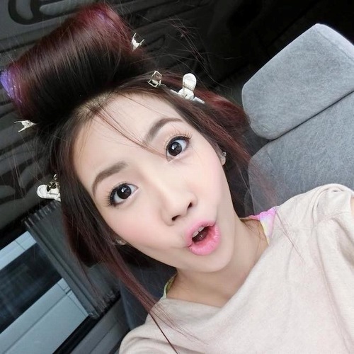 Các hotgirl Thái Lan luôn nổi tiếng với nhan sắc mặn mà cùng đôi mắt "biết nói", sắc nét tự nhiên.