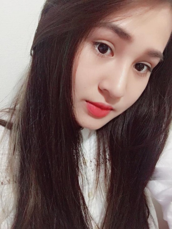 Đối với Quỳnh Anh, cú vấp ngã của tình yêu là động lực để cô ngày càng hoàn thiện nhan sắc và bản thân. Sau phẫu thuật thẩm mỹ, cô nàng lên đường du học, mở ra nhiều cơ hội mới trong cuộc sống.