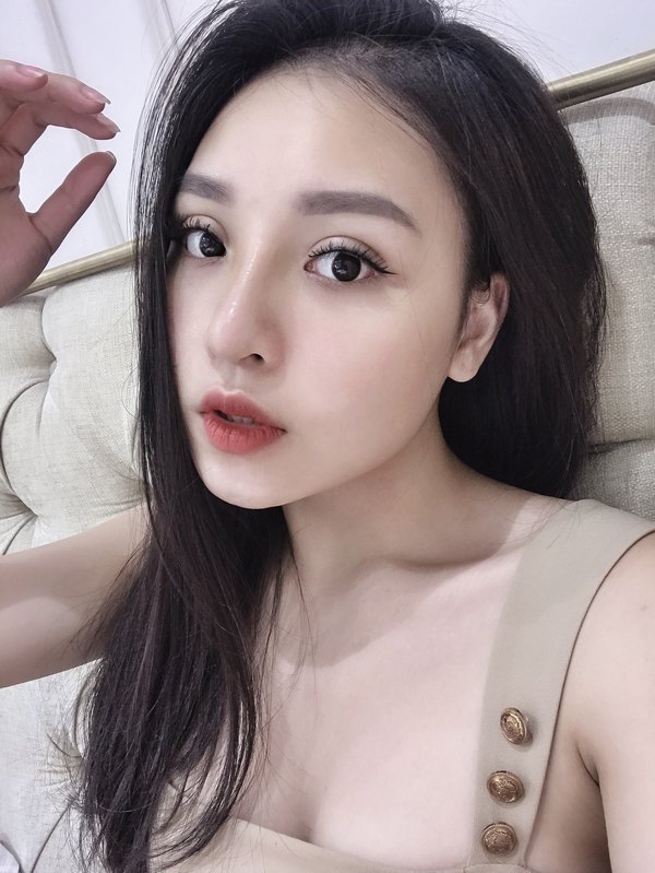 Đông đảo người nổi tiếng và khách hàng đã tin tưởng lựa chọn dịch vụ tại Thu Cúc để làm đẹp