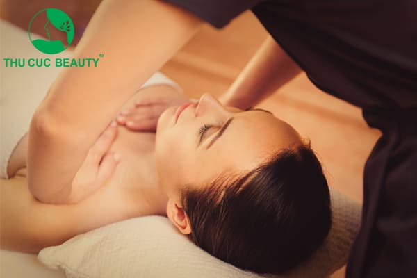 Massage ngực có lợi ích gì